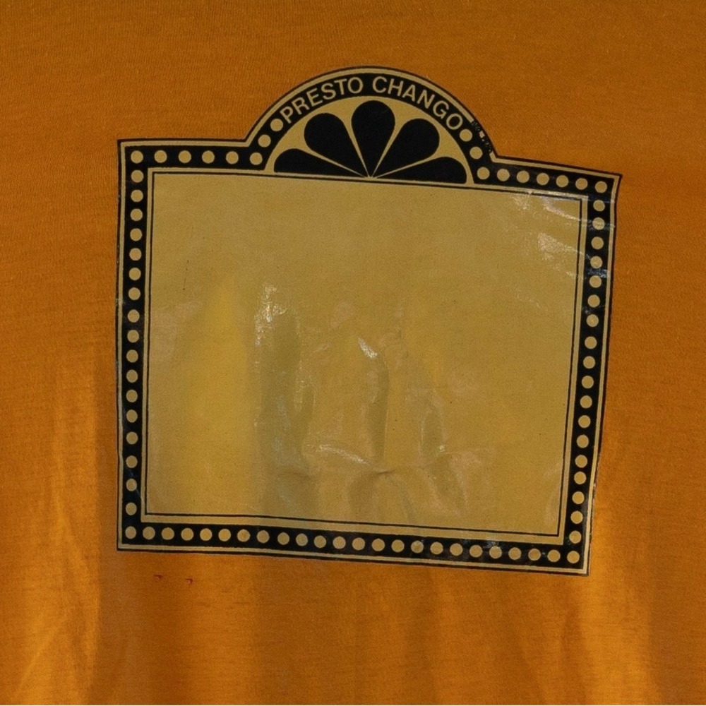 Vintage 70s / 80s Hanes Single Stitch Presto Chango T-Shirt Yellow Men's Size M - Picture 2 of 11